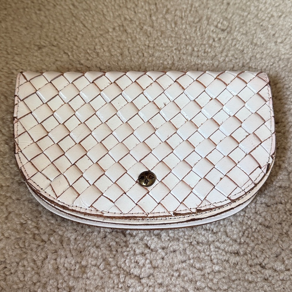 Patricia Nash cream Woven Clutch